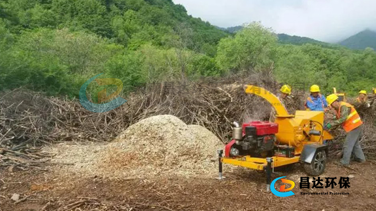 甘肅林業山區園林綠化養護中心樹枝粉碎機客戶現場