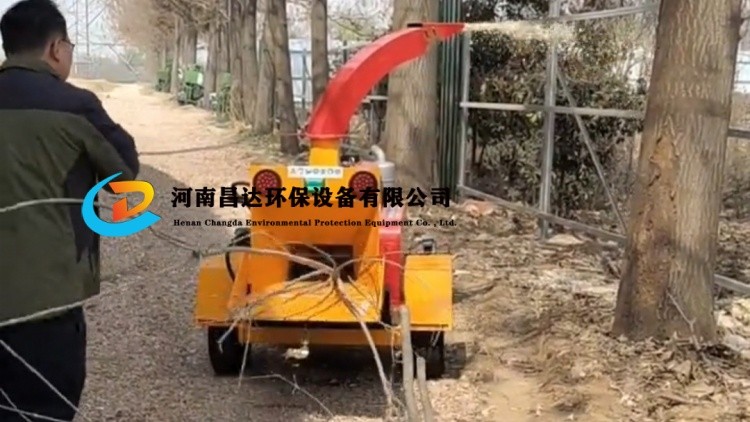 河南昌達HC-6130樹枝粉碎機河南許昌客戶現場